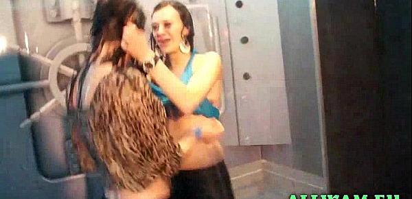  real amateur eur grils getting all frisky while dancing